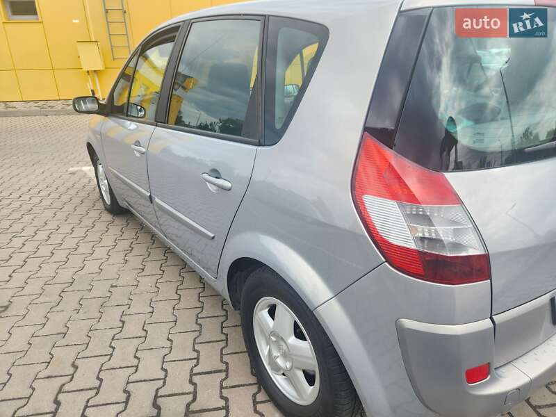 Минивэн Renault Scenic 2005 в Полтаве