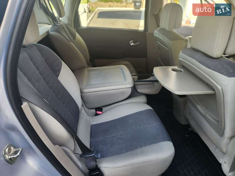 Минивэн Renault Scenic 2005 в Полтаве