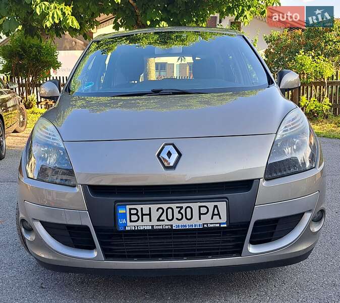 Минивэн Renault Scenic 2011 в Одессе