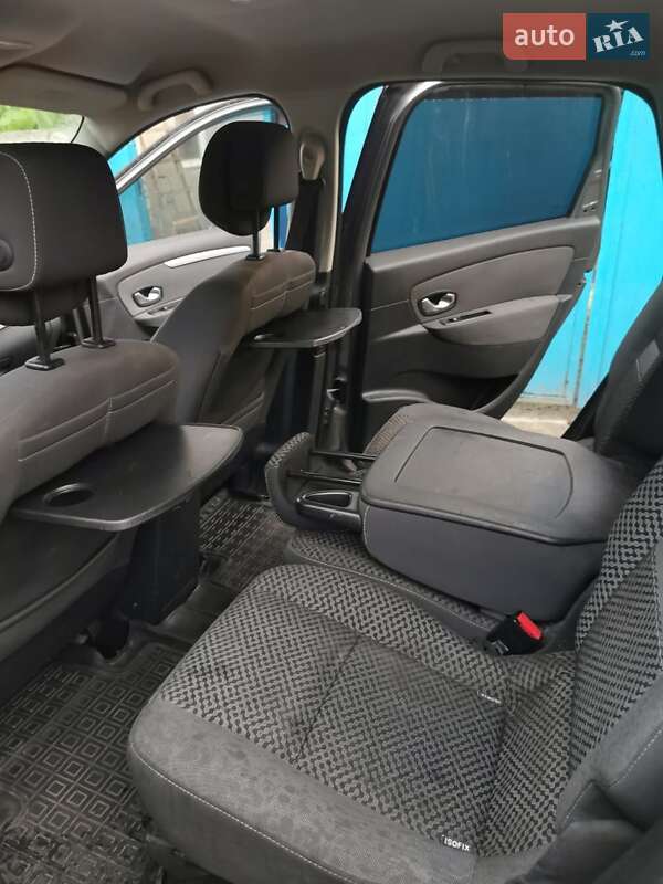 Мінівен Renault Scenic 2011 в Дніпрі