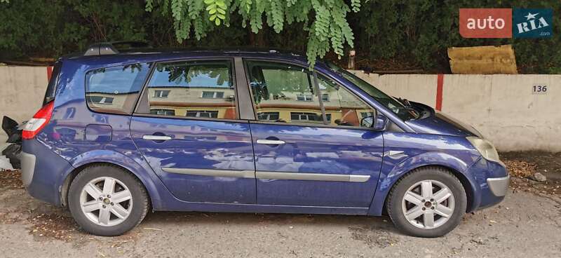 Минивэн Renault Scenic 2005 в Киеве