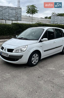 Минивэн Renault Scenic 2008 в 