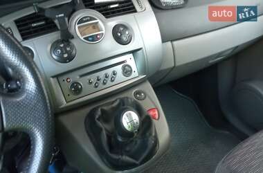 Минивэн Renault Scenic 2006 в 