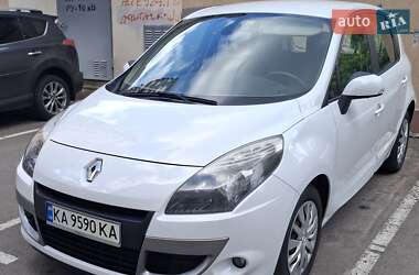 Мінівен Renault Scenic 2011 в Києві