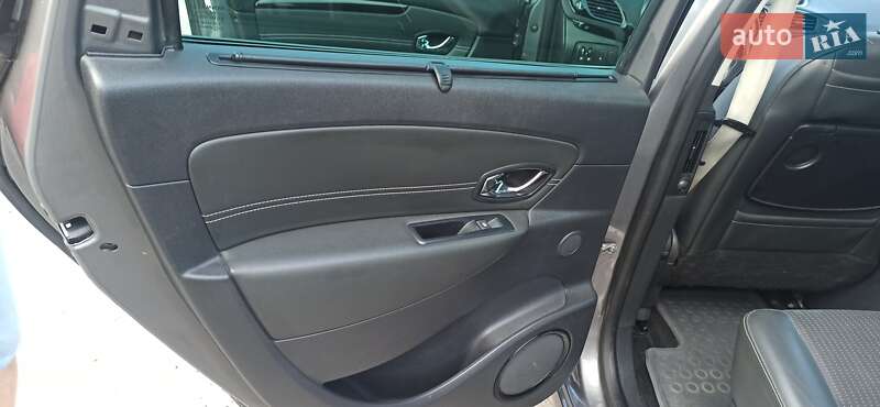 Минивэн Renault Scenic 2013 в Киеве