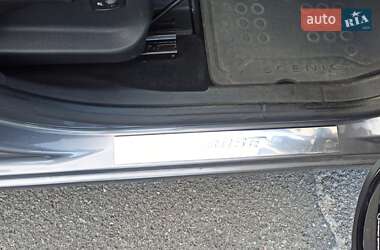 Минивэн Renault Scenic 2013 в 