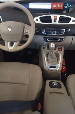 Мінівен Renault Scenic 2009 в Черкасах