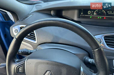 Мінівен Renault Scenic 2014 в 