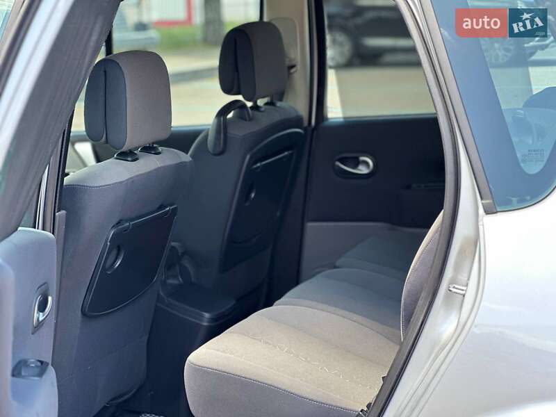 Мінівен Renault Scenic 2007 в Білій Церкві