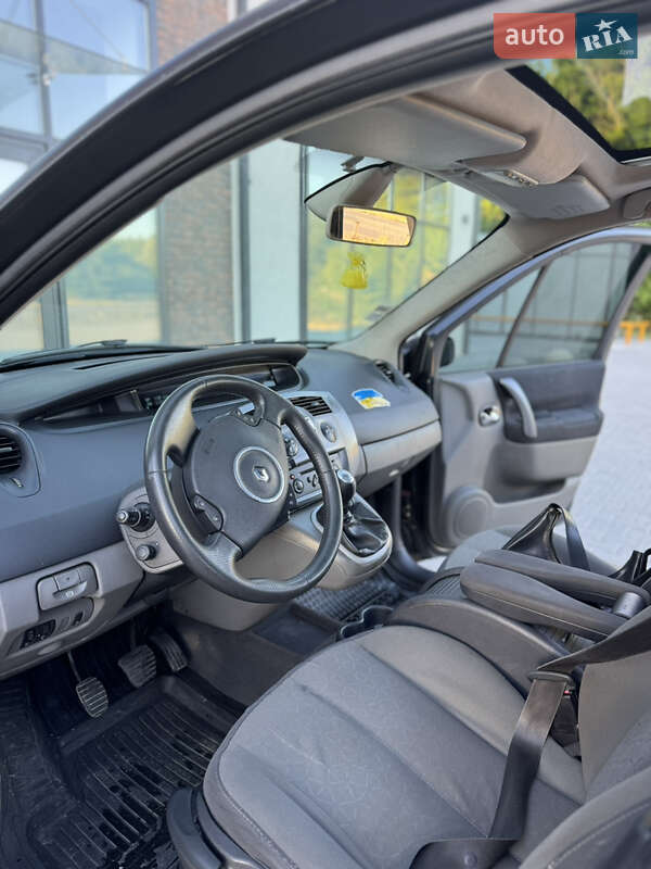 Мінівен Renault Scenic 2007 в Тернополі