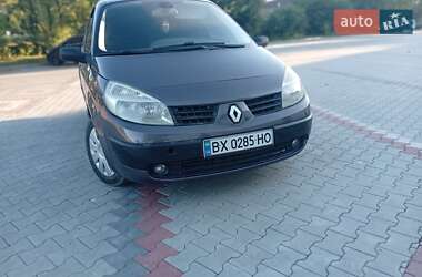 Минивэн Renault Scenic 2004 в Теофиполе