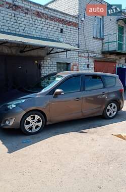 Renault Scenic 2011