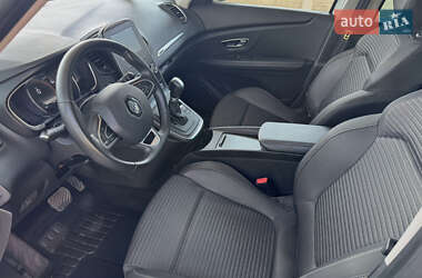 Минивэн Renault Scenic 2020 в 