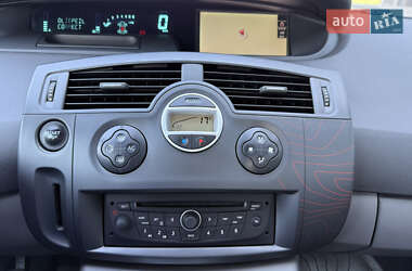 Минивэн Renault Scenic 2008 в 