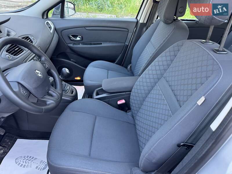 Минивэн Renault Scenic 2010 в Сумах