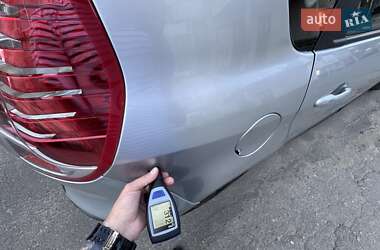 Минивэн Renault Scenic 2010 в 