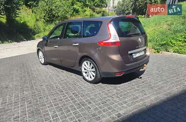 Мінівен Renault Scenic 2010 в 