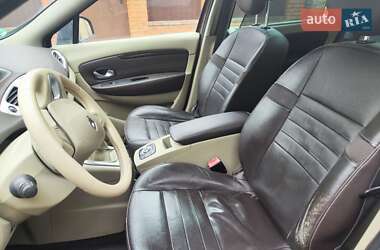 Мінівен Renault Scenic 2010 в 