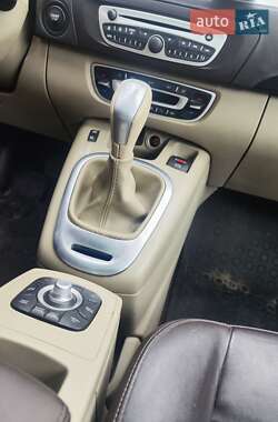 Мінівен Renault Scenic 2010 в 