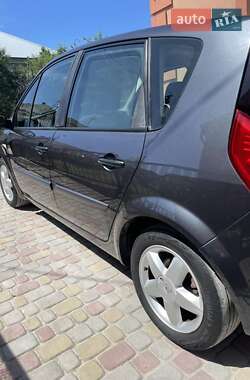 Минивэн Renault Scenic 2007 в 