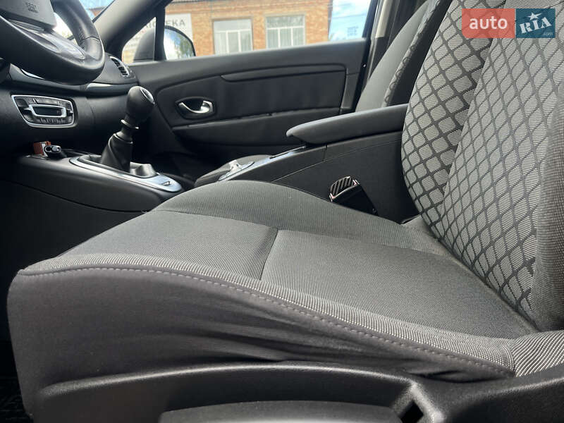 Минивэн Renault Scenic 2011 в Черкассах фото 35 Минивэн Renault Scenic 2011 в Черкассах