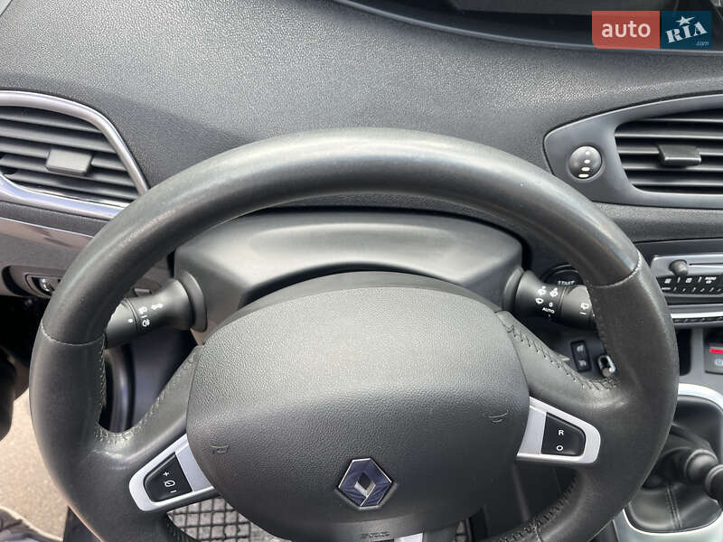 Минивэн Renault Scenic 2011 в Черкассах фото 38 Минивэн Renault Scenic 2011 в Черкассах