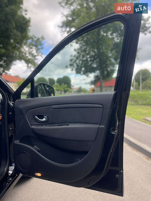 Минивэн Renault Scenic 2011 в Черкассах фото 57 Минивэн Renault Scenic 2011 в Черкассах