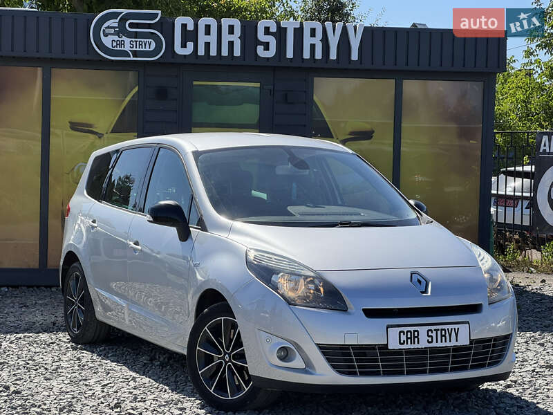 Renault Scenic 2011