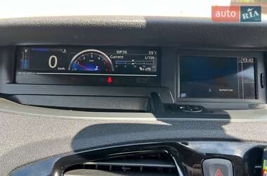 Минивэн Renault Scenic 2012 в 