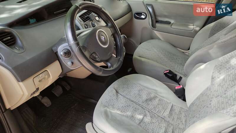Минивэн Renault Scenic 2007 в Буче