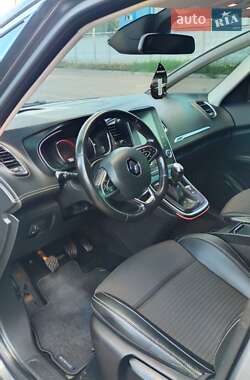 Минивэн Renault Scenic 2019 в 