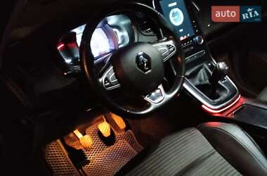 Минивэн Renault Scenic 2019 в 