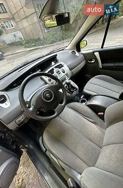 Минивэн Renault Scenic 2009 в 