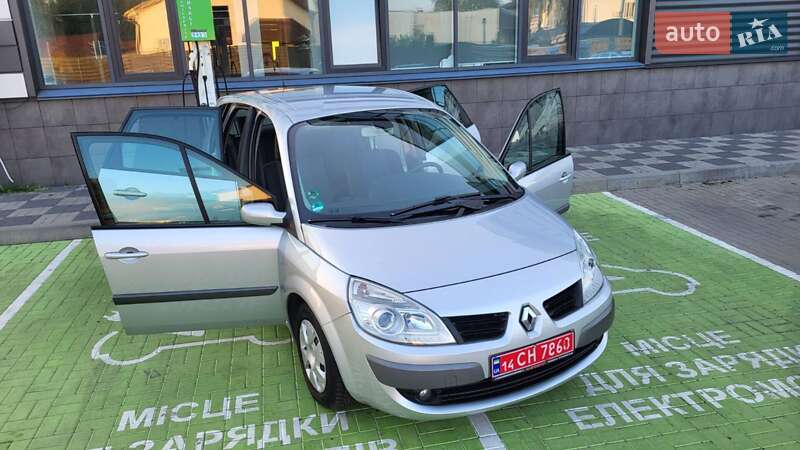 Минивэн Renault Scenic 2006 в Черкассах