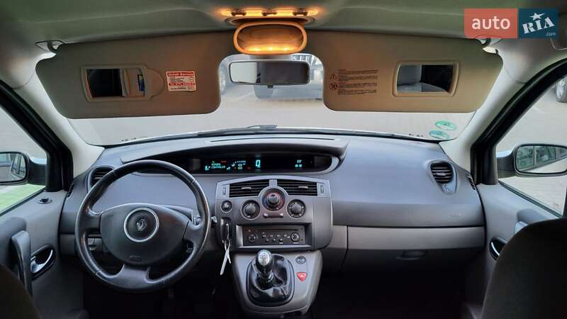 Минивэн Renault Scenic 2006 в Черкассах