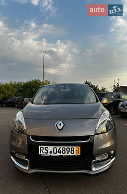 Renault Scenic 2012