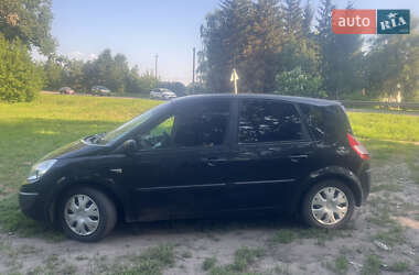 Минивэн Renault Scenic 2004 в 