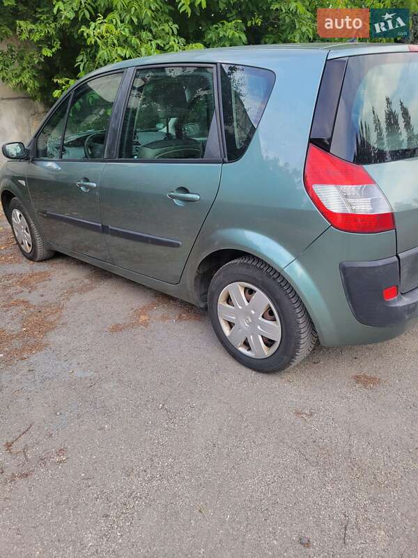 Минивэн Renault Scenic 2005 в Збараже