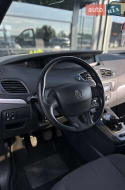 Мінівен Renault Scenic 2011 в 