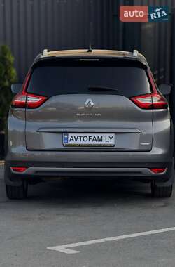 Минивэн Renault Scenic 2017 в 