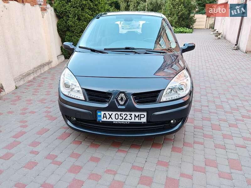 Минивэн Renault Scenic 2007 в 