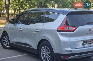 Минивэн Renault Scenic 2017 в 
