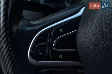 Минивэн Renault Scenic 2017 в 