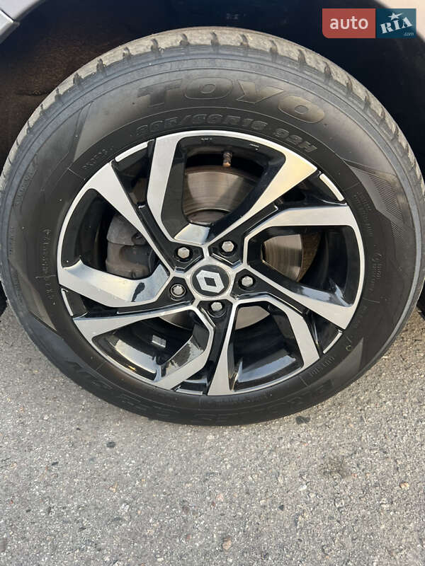 Минивэн Renault Scenic 2014 в Краснограде
