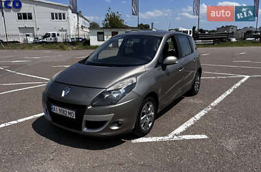 Минивэн Renault Scenic 2011 в Киеве