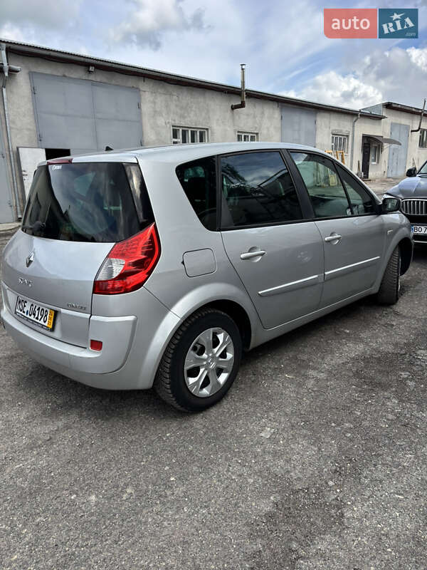 Мінівен Renault Scenic 2007 в Тернополі
