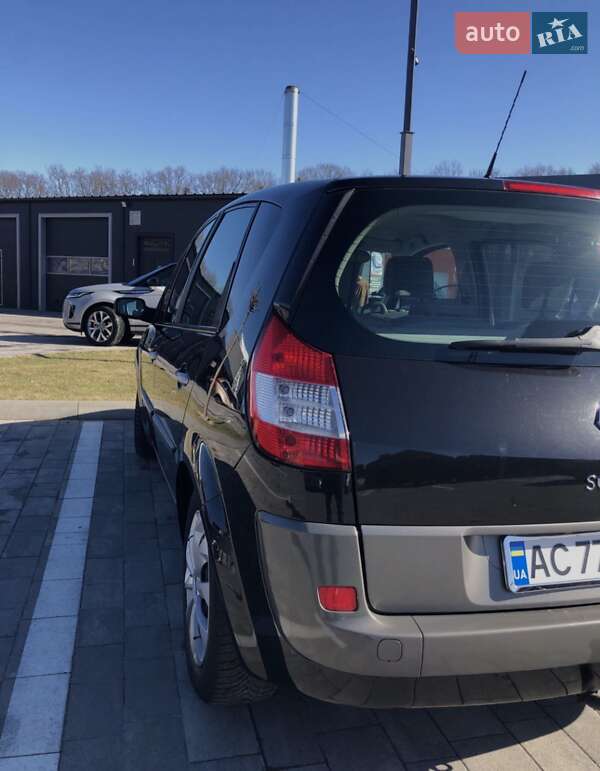 Минивэн Renault Scenic 2005 в Луцке
