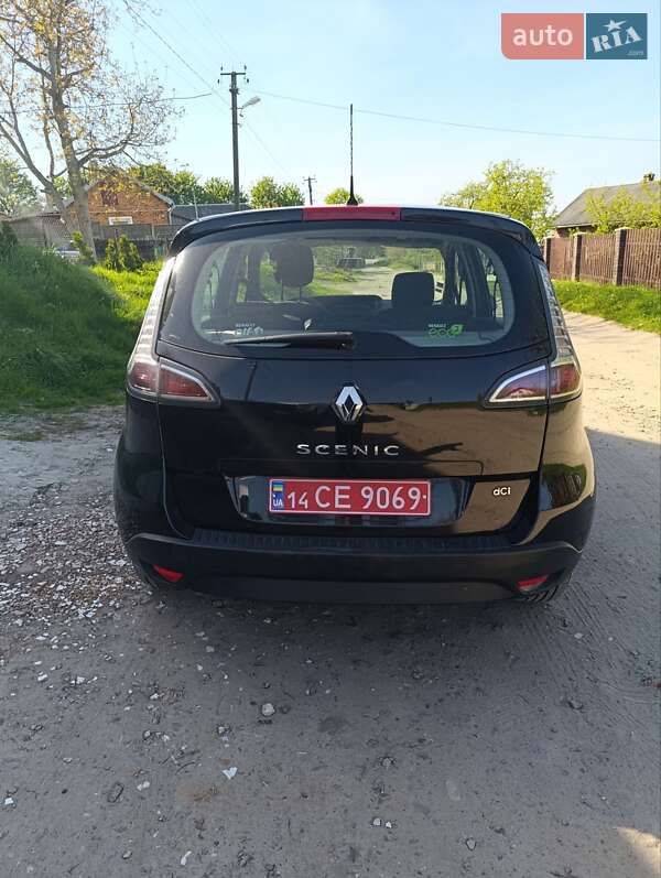 Минивэн Renault Scenic 2013 в Львове