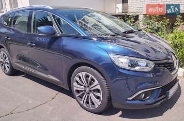 Минивэн Renault Scenic 2017 в 
