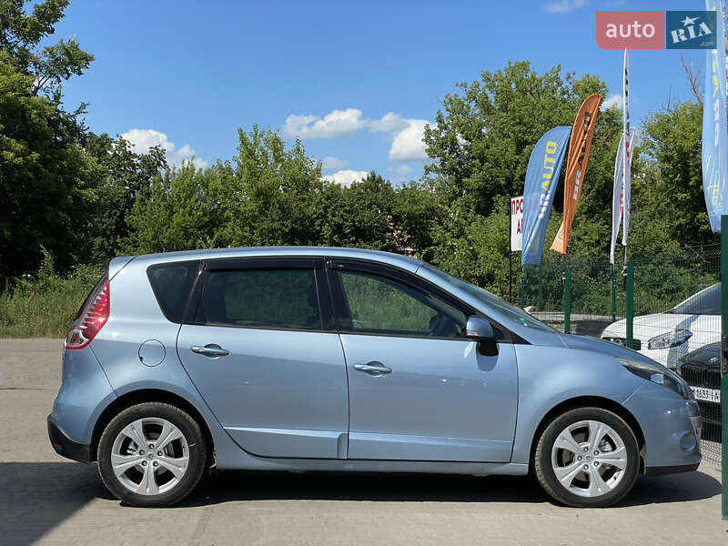 Минивэн Renault Scenic 2011 в Бердичеве